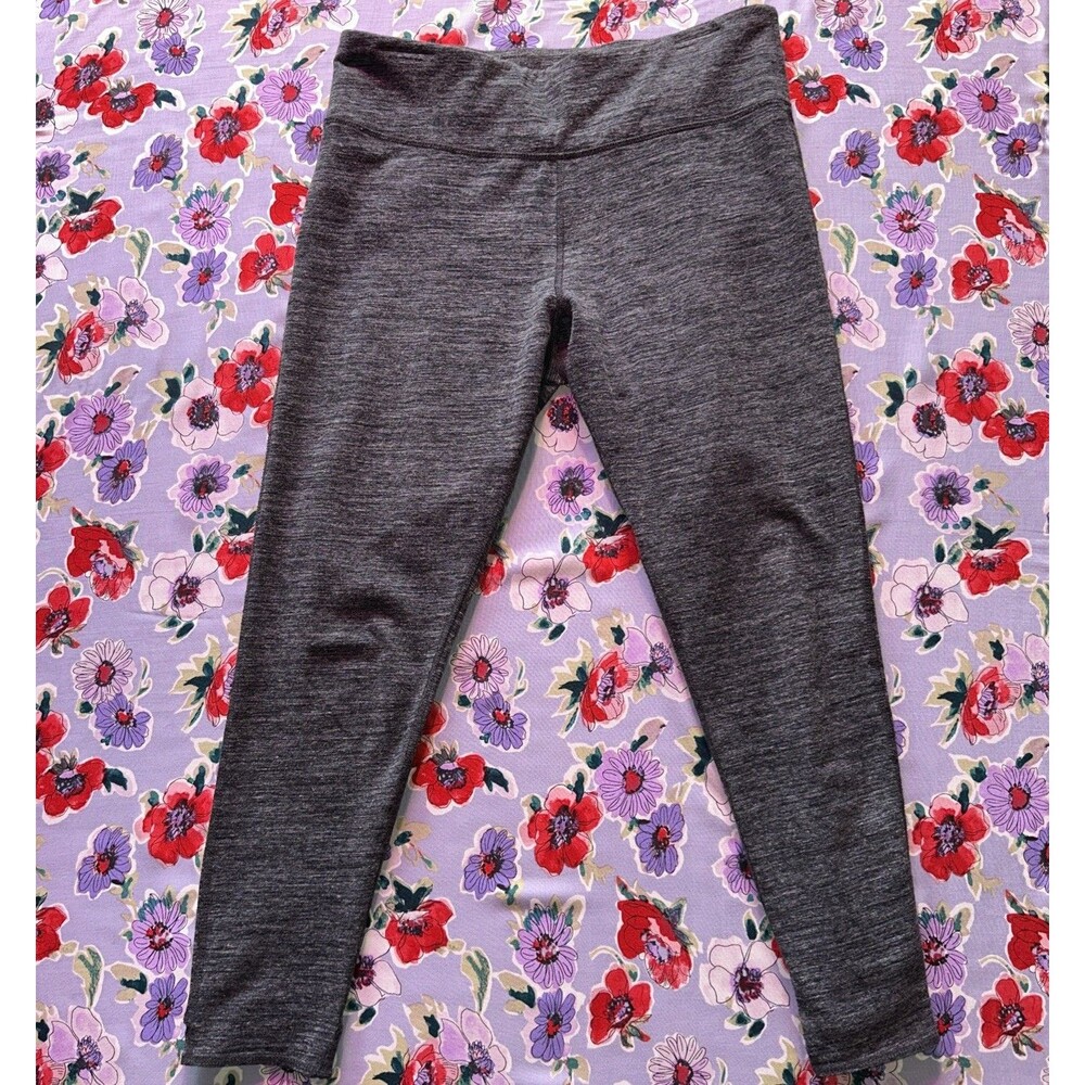 Calvin Klein sz L Women’s Gray 23” Inseam Cropped Athletic Leggings Yoga Pants